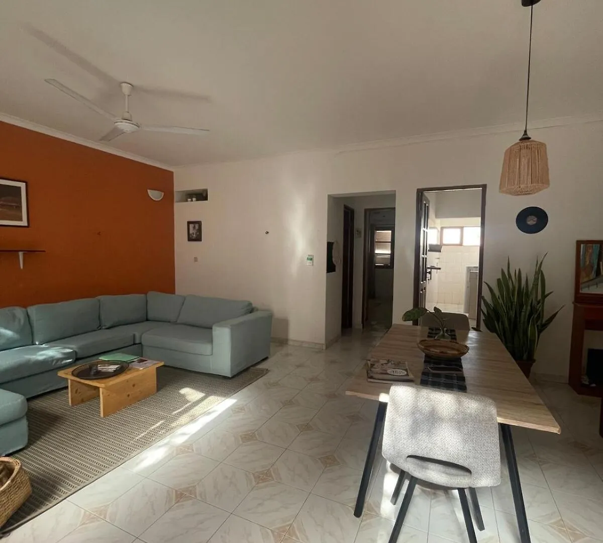Syds Beach House Praia