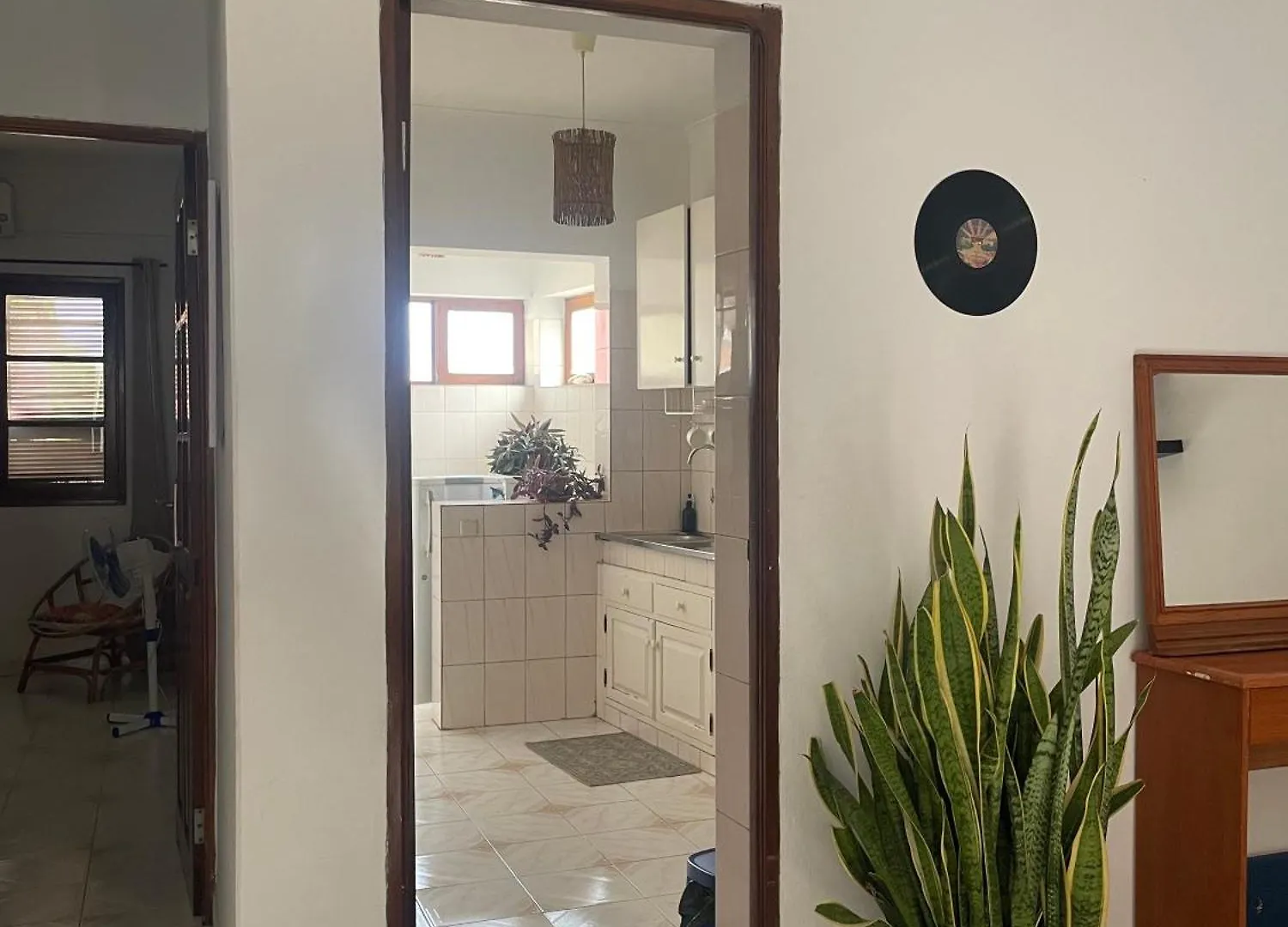 Syds Beach House Praia 0*,